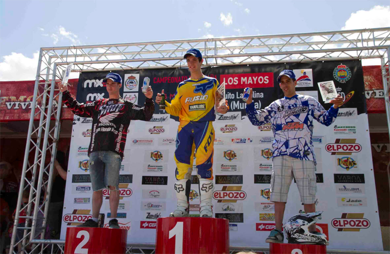 Primera victoria de Ander Valent&iacute;n en el Campeonato de Espa&ntilde;a de Mx-2.